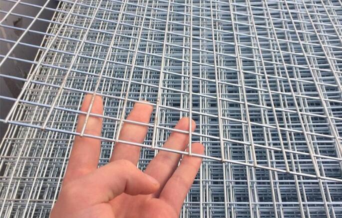 Galvanized electric welding net