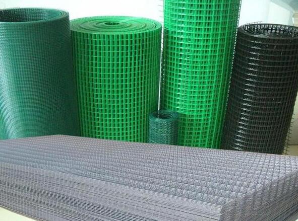 How to remove the welding residue of galvanized wire mesh more effectively