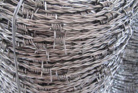 The technology of blade piercing rope is complex and requires multiple steps to produce