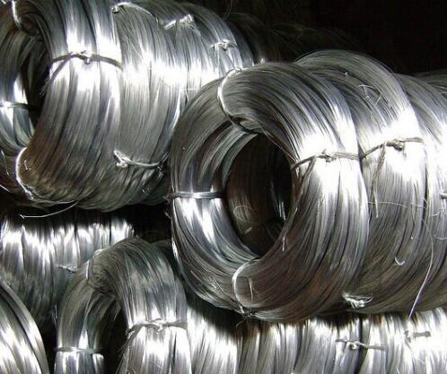 Does the bath temperature affect the large roll galvanized wire?