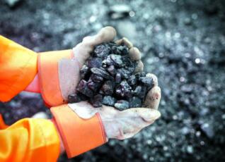 Iron Ore Landed, Steel Prices Fell Sharply