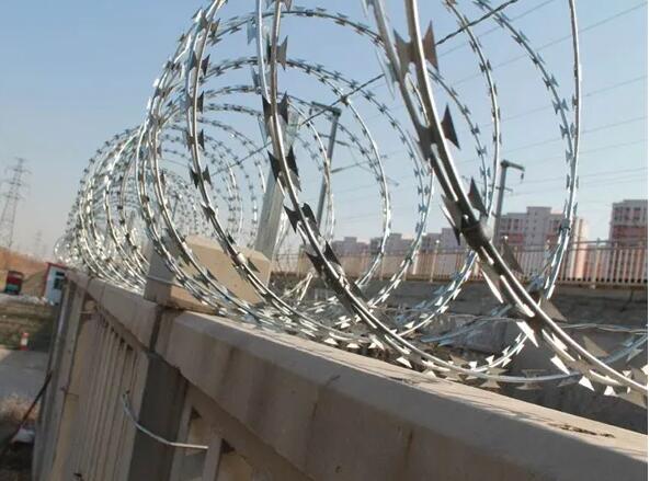 Requirements and installation effect of wire rolling cage